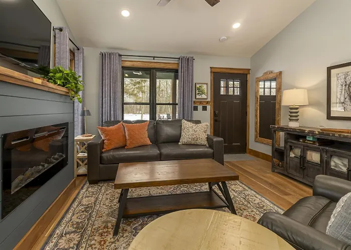 Wooded Hot Tub, Firepit & Giant Carbondale
